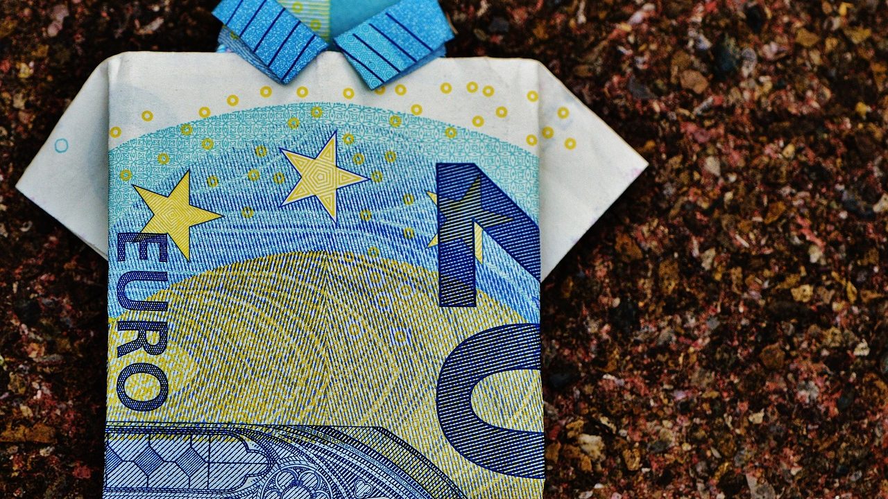 BioNTech vrea să economisească 500 de milioane de euro prin restrângerea producției în Germania