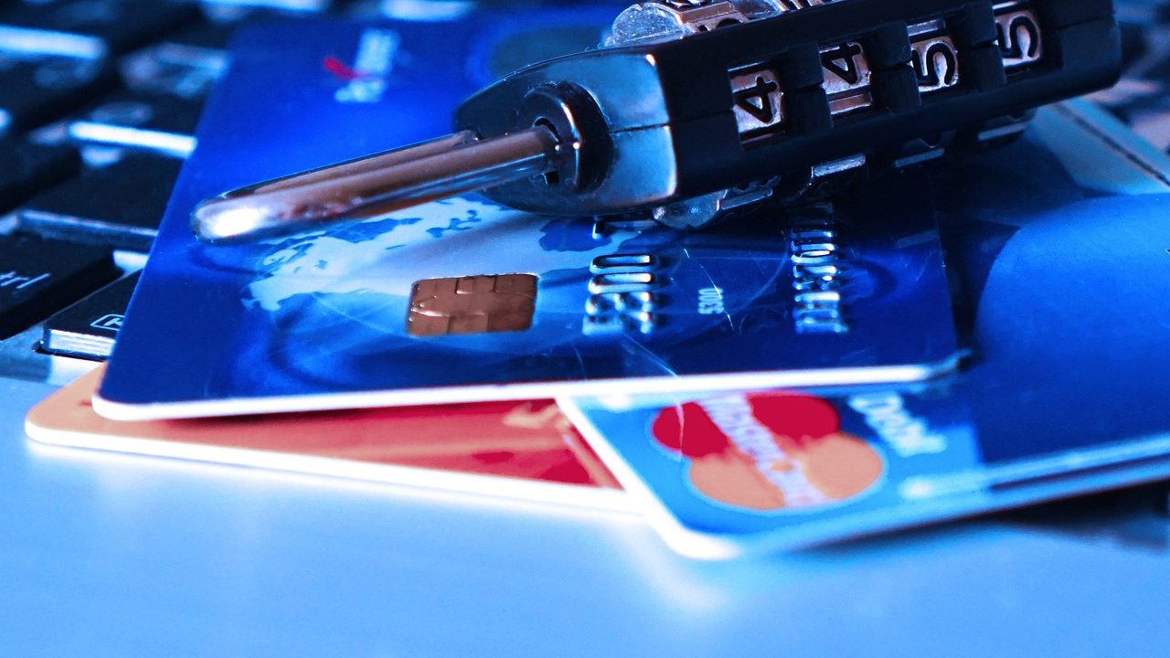 ING renunță la parola clasică din Home'Bank și introduce autentificare cu cod PIN de pe telefon