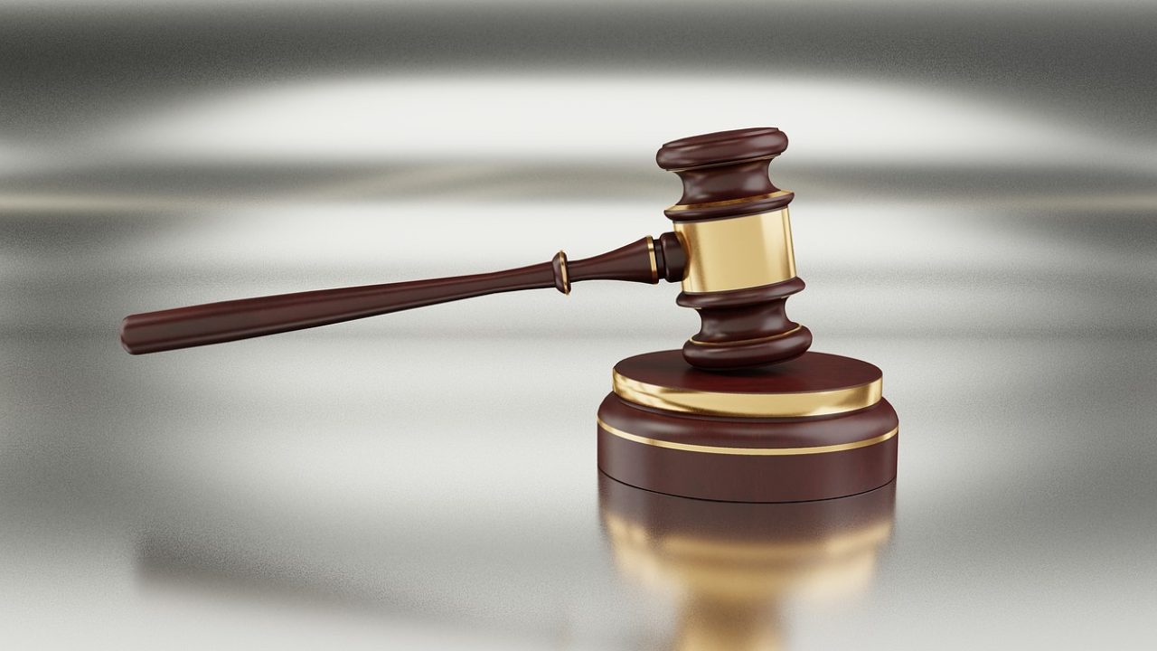 Un bătrân internat într-un centru privat din Ploiești a decedat în circumstanțe suspecte