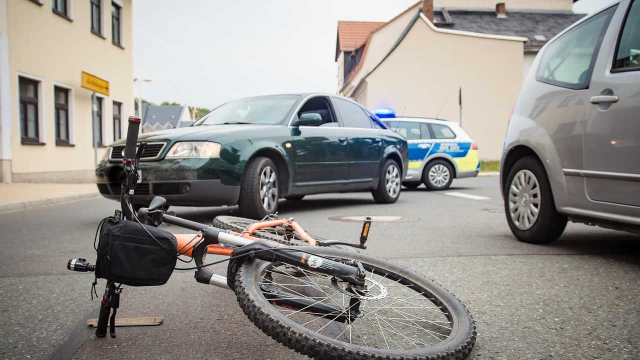 Spania: tragedie pe calea ferată după impactul dintre două trenuri rapide, zece victime confirmate