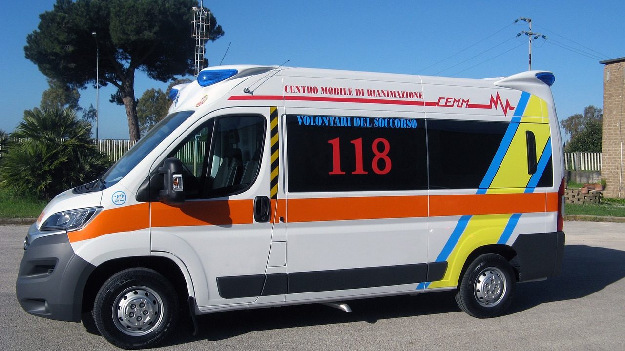 Sărăcia și kilometrii țin bolnavii departe de cabinetele medicale