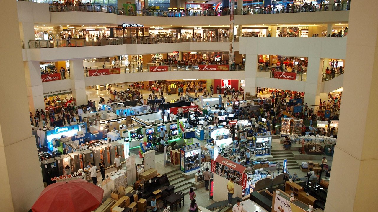 Ochelari noi: pe ce merită să aplici discountul de 50%, rame sau lentile?