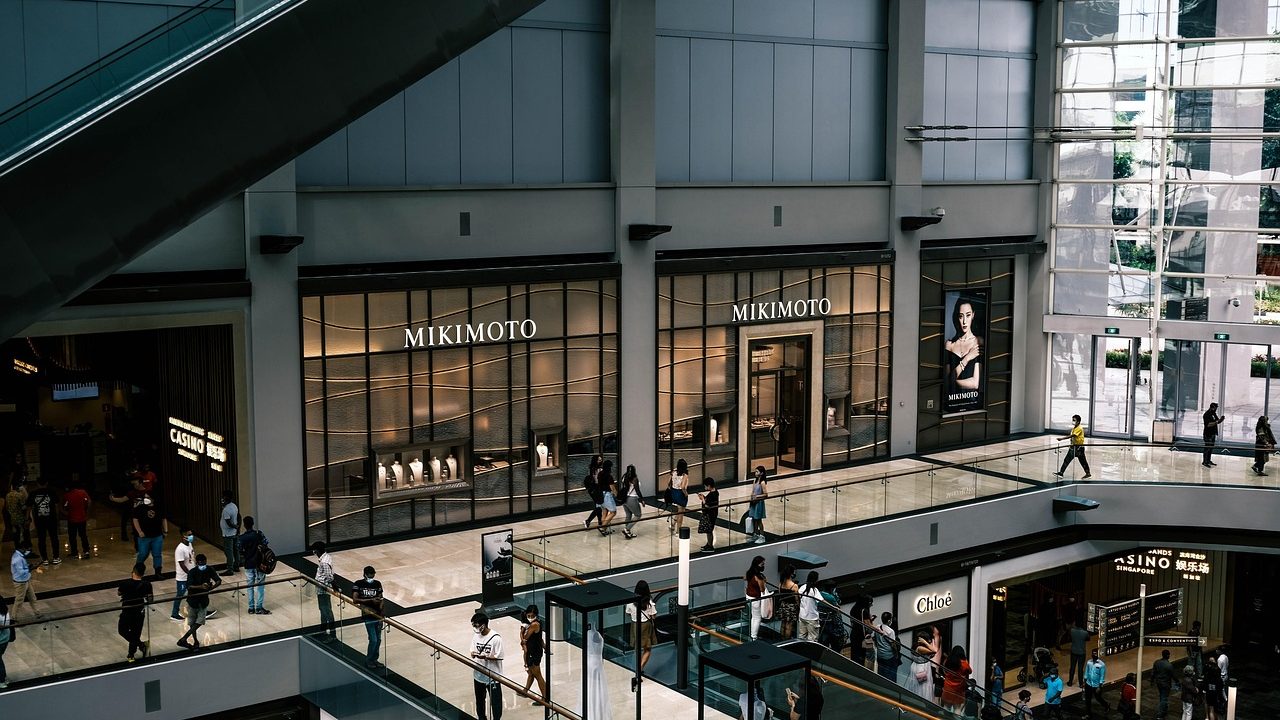 Retailerul danez NORMAL își face intrarea pe piața din România
