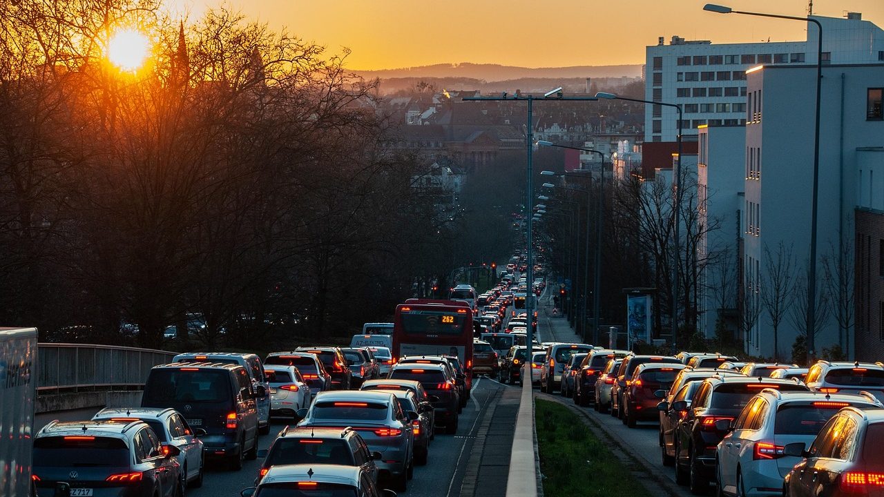 Ce se întâmplă cu permisul auto atunci când depășești limita de viteză